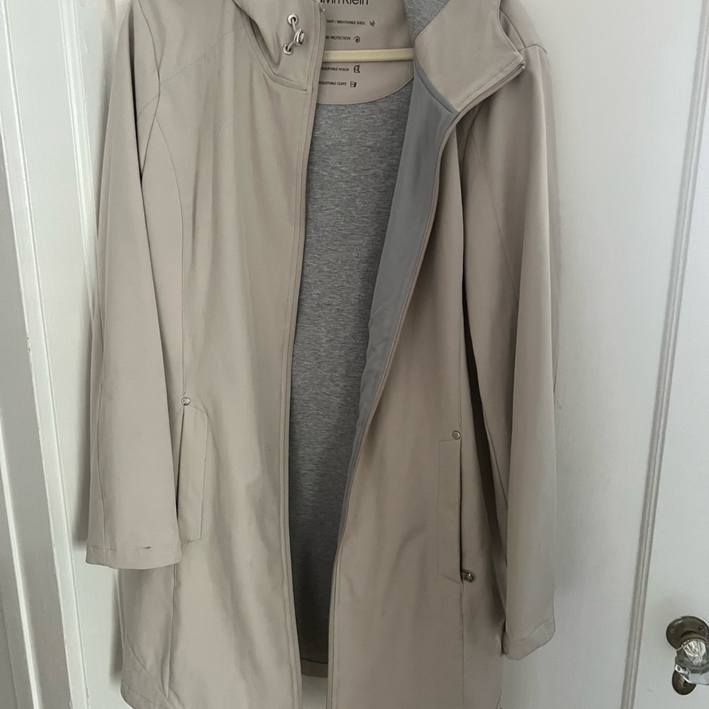 Calvin Klein Light Beige Trench Coat